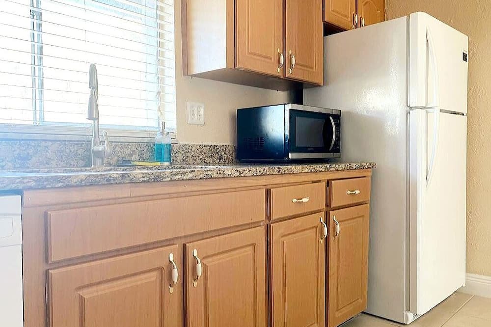 Photo of Kitchen in Egypt Lake-Leto