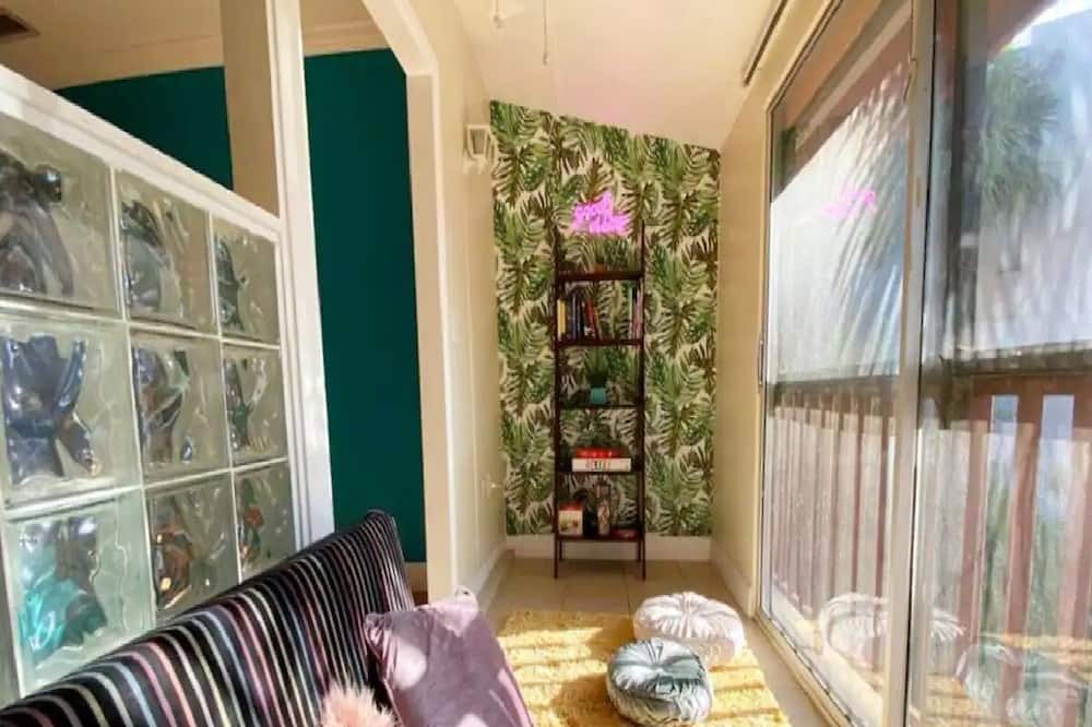 Photo of Bedroom in Egypt Lake-Leto