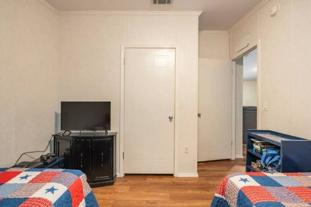 Photo of Bedroom in Ocklawaha