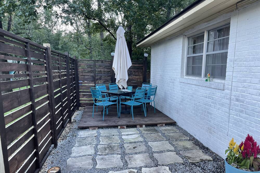 Photo of Patio Balcony in Cochran