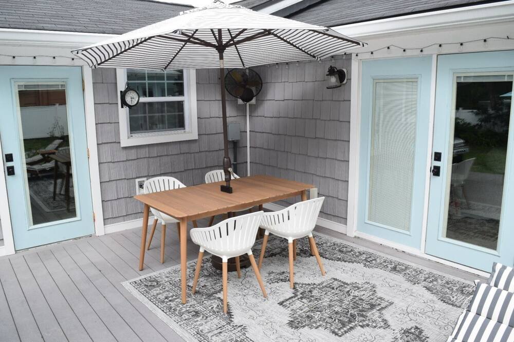 Photo of Patio Balcony in Forest Hills