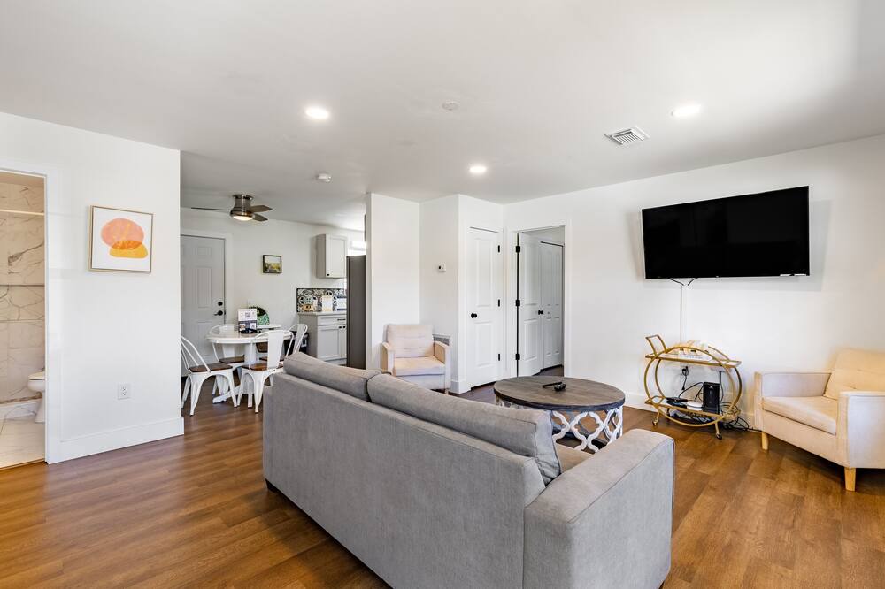 Photo of Bedroom in Gulfview Heights