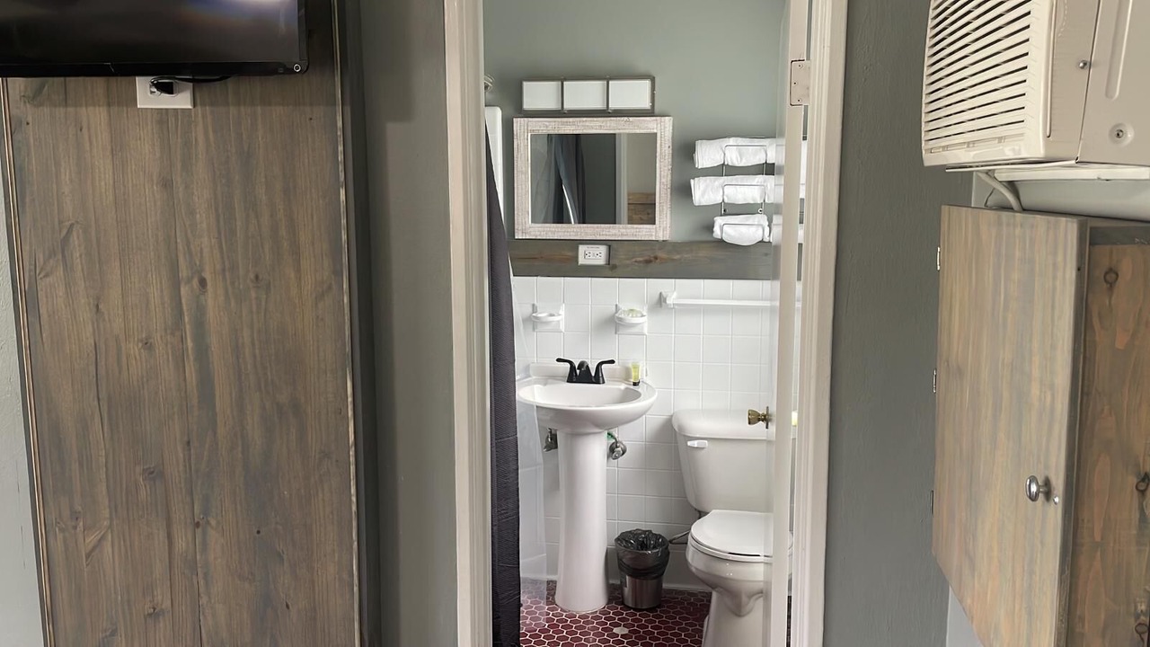 Photo of Bathroom in High Springs