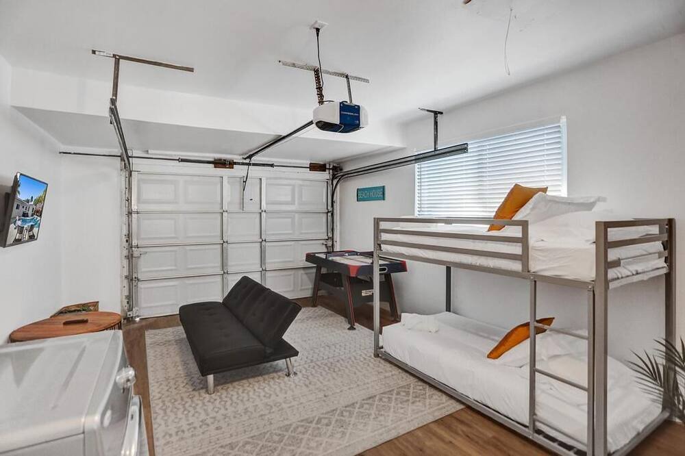 Photo of Bedroom in Deerfield Beach