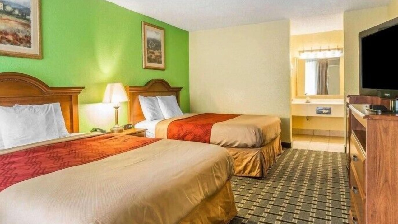 Photo of Bedroom in Douglas