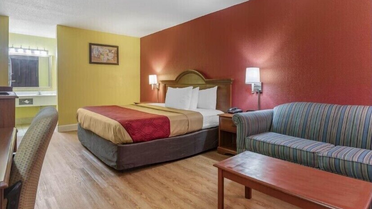 Photo of Bedroom in Douglas
