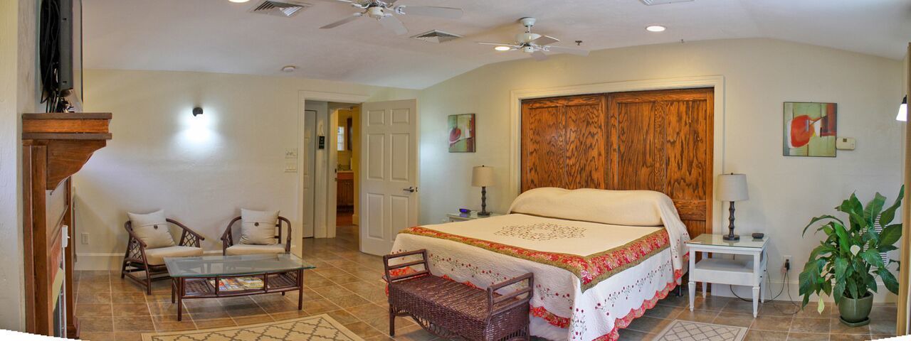Photo of Bedroom in Historic District