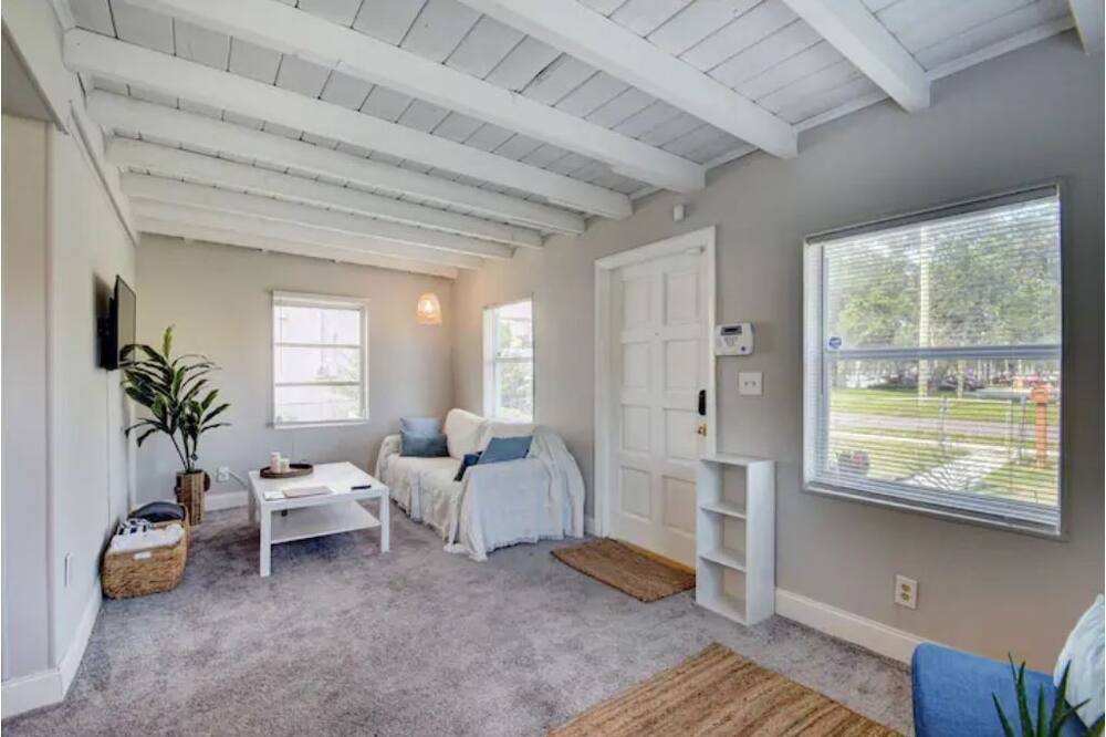 Photo of Bedroom in Delray Beach
