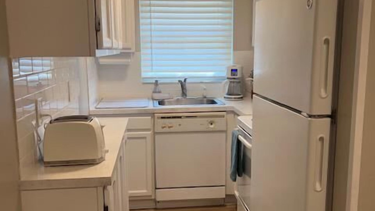 Photo of Kitchen in Redington Beach