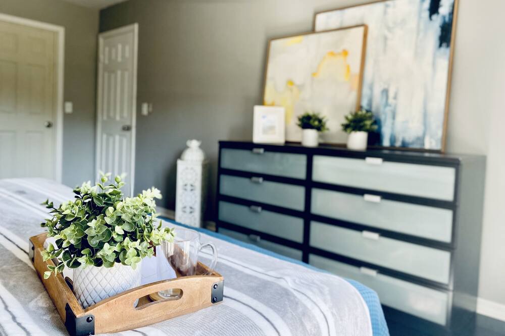 Photo of Bedroom in Egypt Lake-Leto