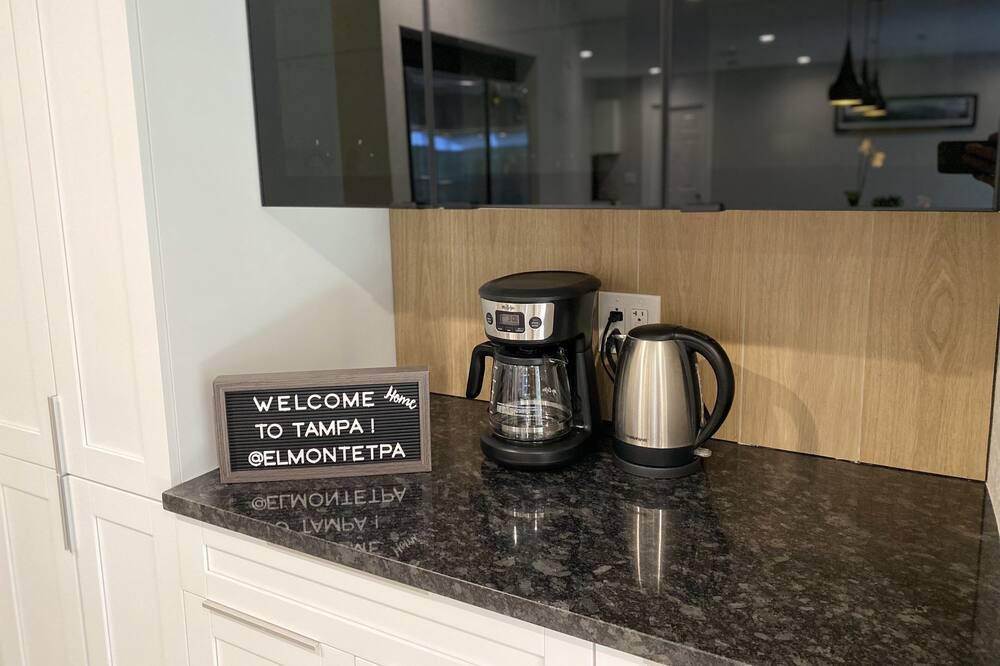 Photo of Kitchen in Egypt Lake-Leto