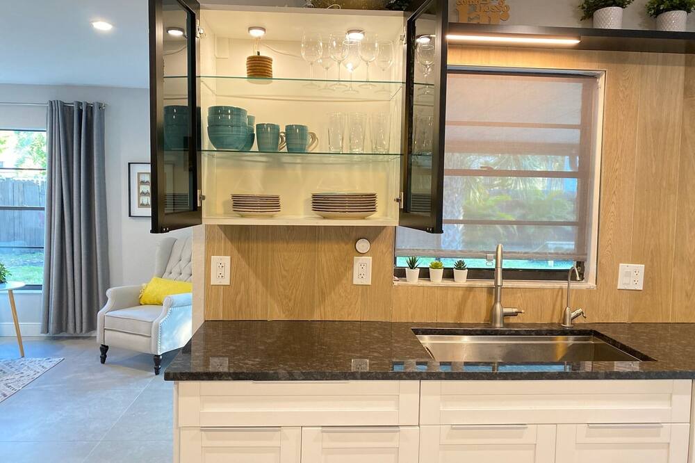 Photo of Kitchen in Egypt Lake-Leto