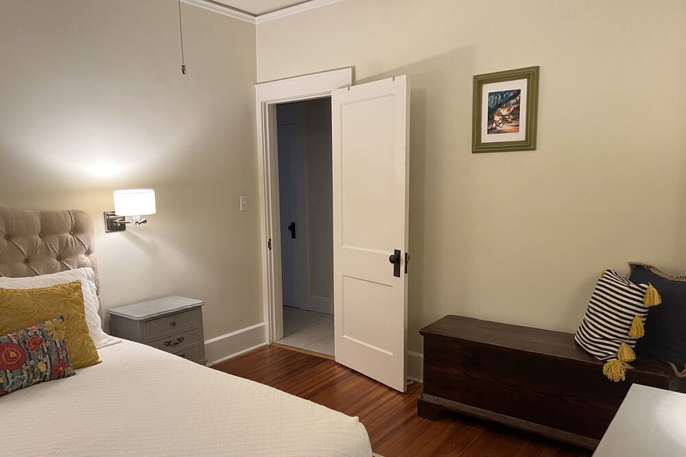 Photo of Bedroom in Historic Old Northeast