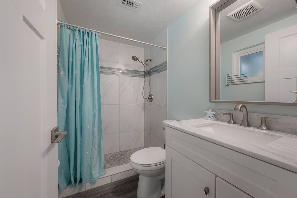 Photo of Bathroom in Ruskin