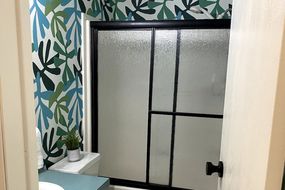 Photo of Bathroom in Little Torch Key