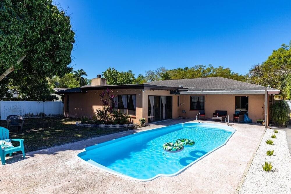 Photo of Outdoor in Seminole