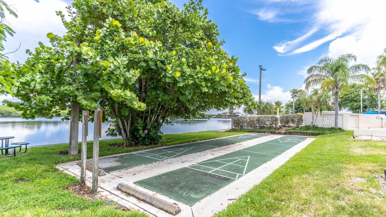 Photo of Outdoor in Ruskin