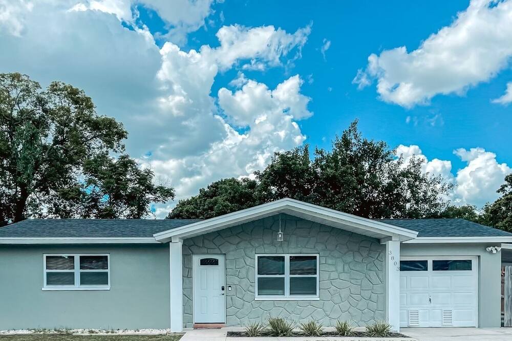 Photo of Outdoor in Disston Heights