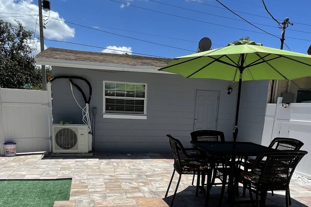 Photo of Patio Balcony in Pine Hills
