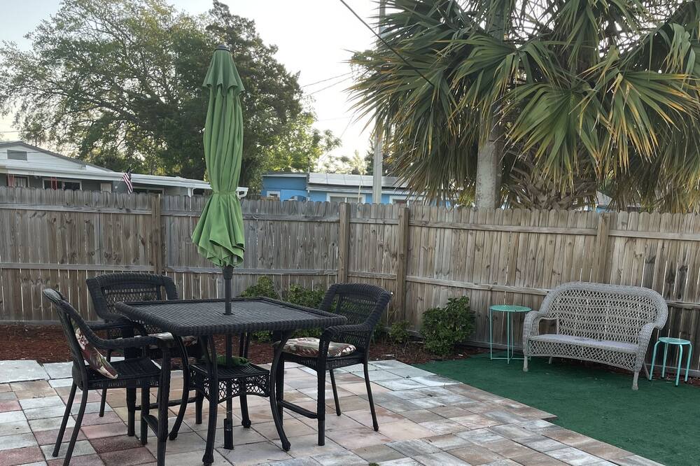 Photo of Outdoor in Pine Hills