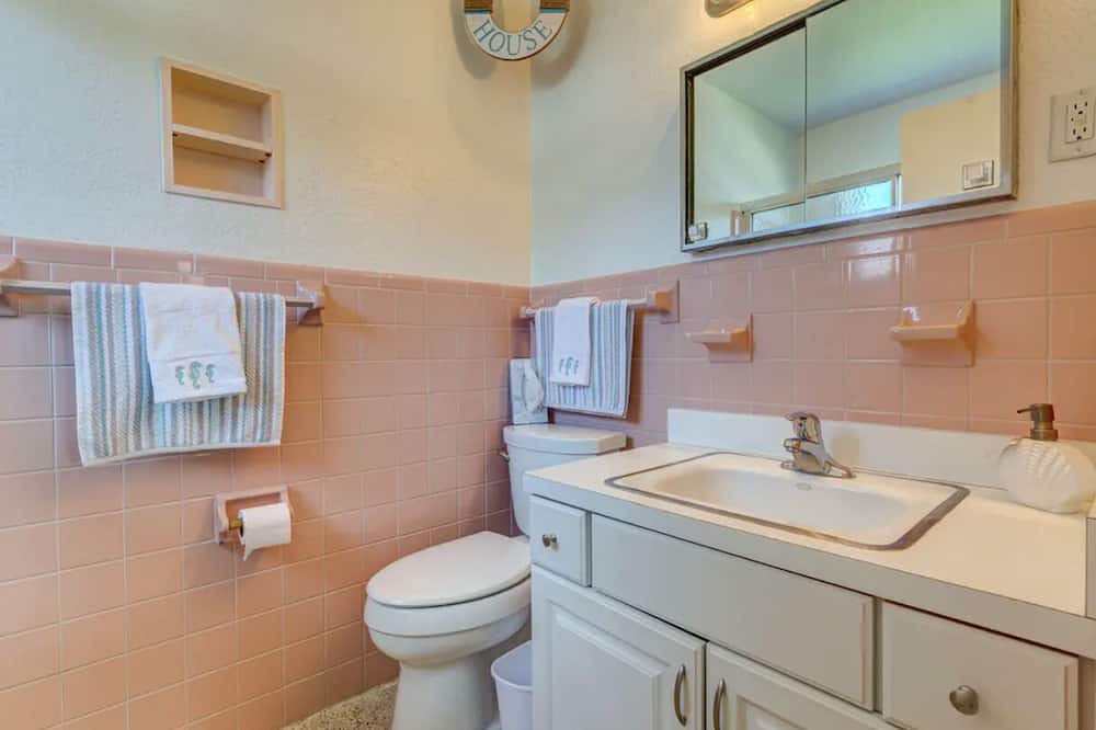 Photo of Bedroom in Cocoa Isles