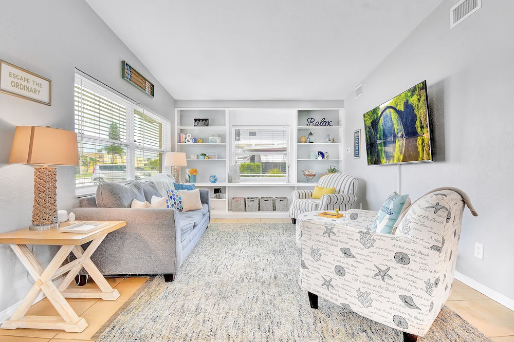 Photo of Bedroom in Madeira Beach
