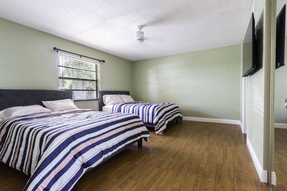 Photo of Bedroom in Florida North Atlantic Coast