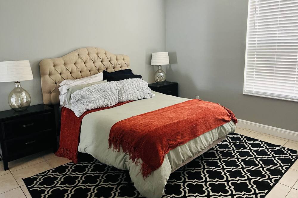 Photo of Bedroom in Orlando
