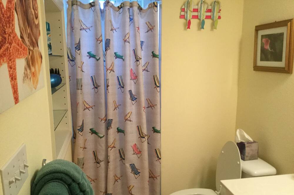 Photo of Bathroom in New Smyrna Beach