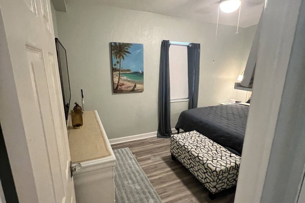 Photo of Bedroom in Disston Heights