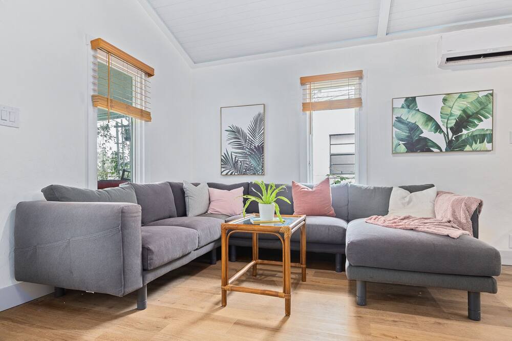 Photo of Livingroom in Bayou Shores