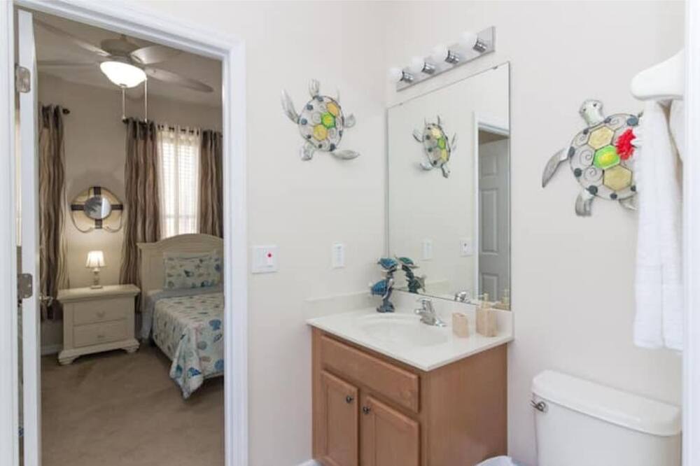Photo of Bathroom in Indian Point