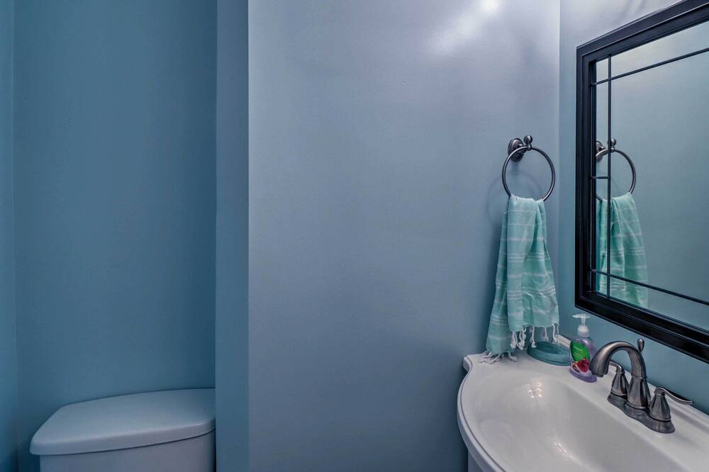 Photo of Bathroom in Breezeswept Beach Estates