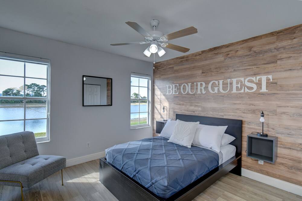Photo of Bedroom in Port Saint Lucie