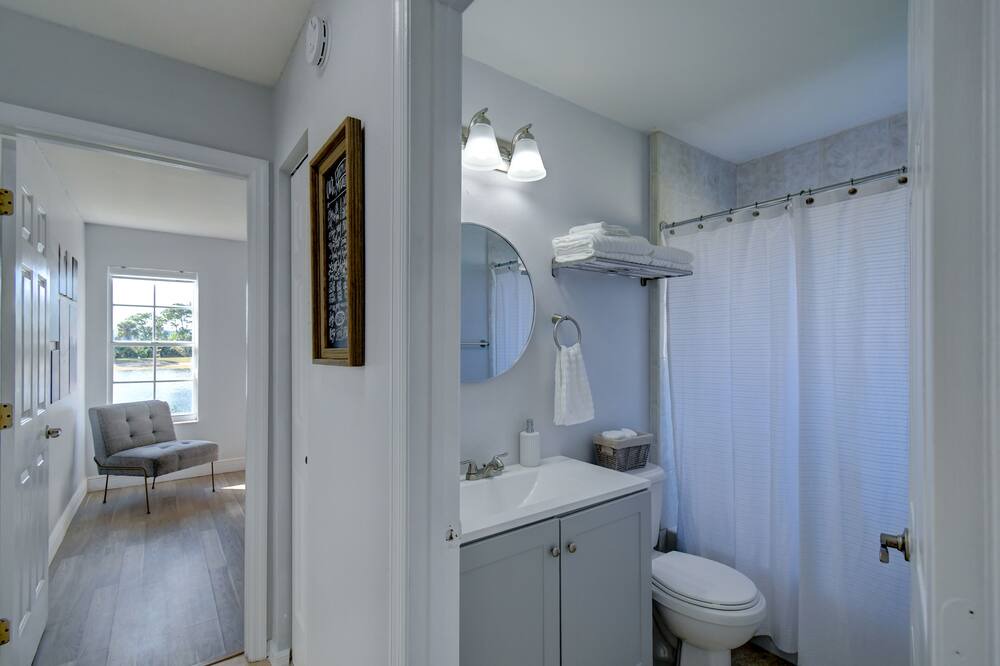 Photo of Bathroom in Port Saint Lucie