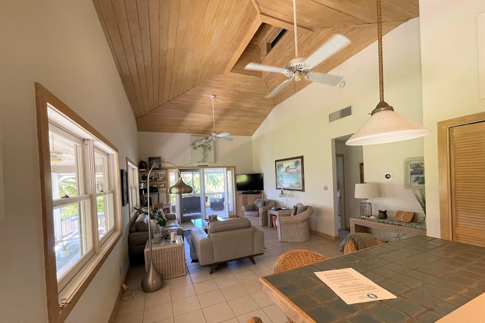 Photo of Others in Summerland Key