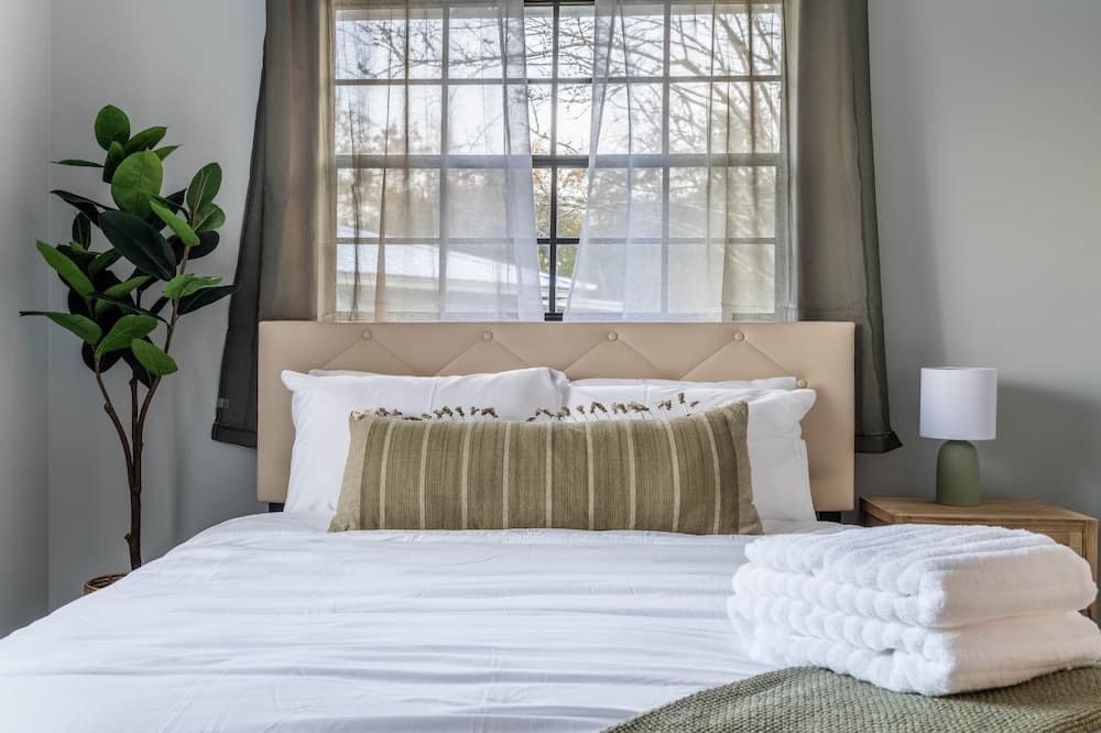 Photo of Bedroom in Saint Augustine Shores