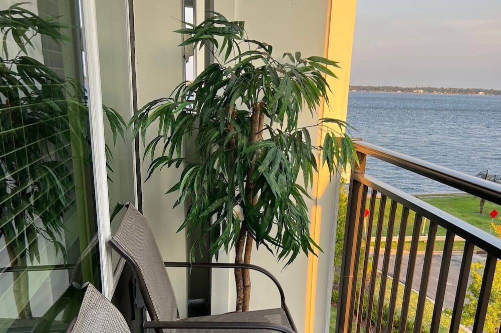 Photo of Patio Balcony in Five Points