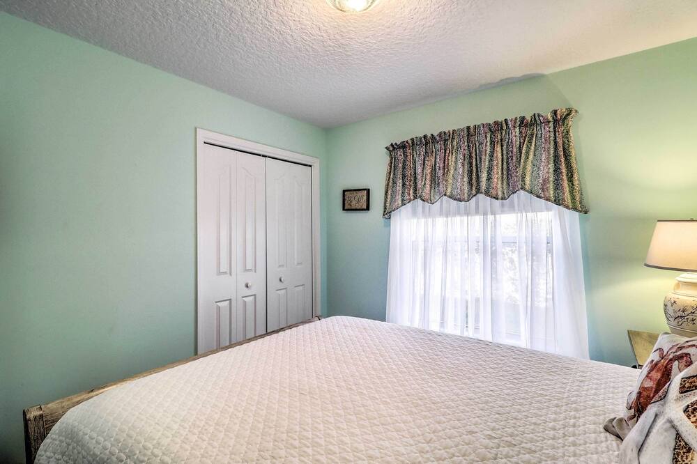 Photo of Bedroom in Southside