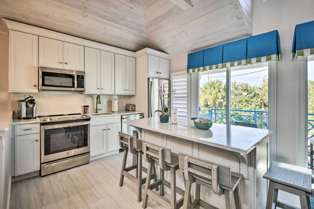 Photo of Kitchen in New Smyrna Beach