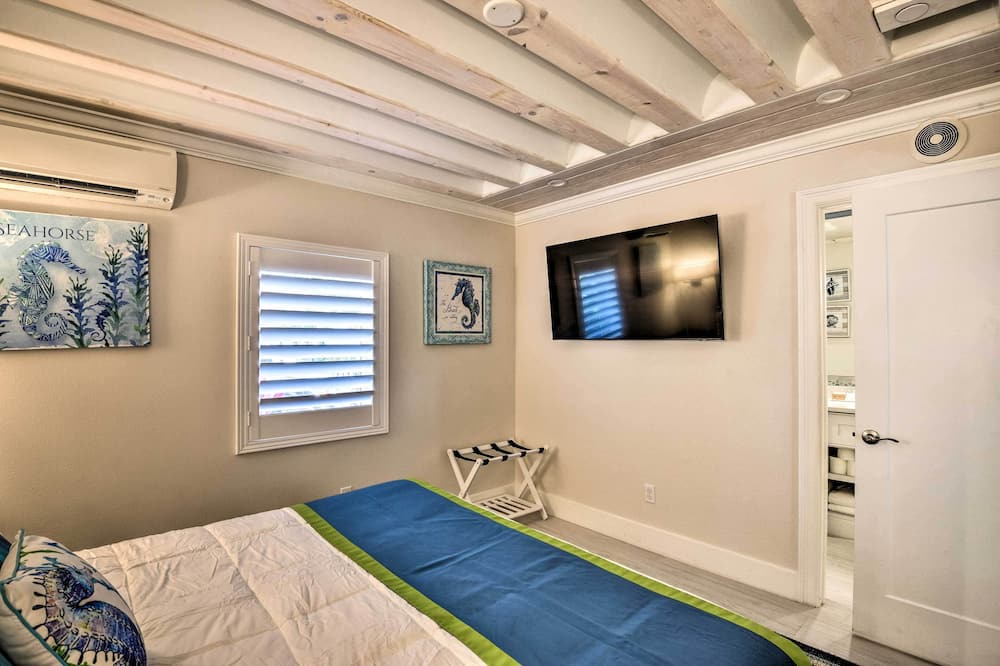 Photo of Bedroom in New Smyrna Beach