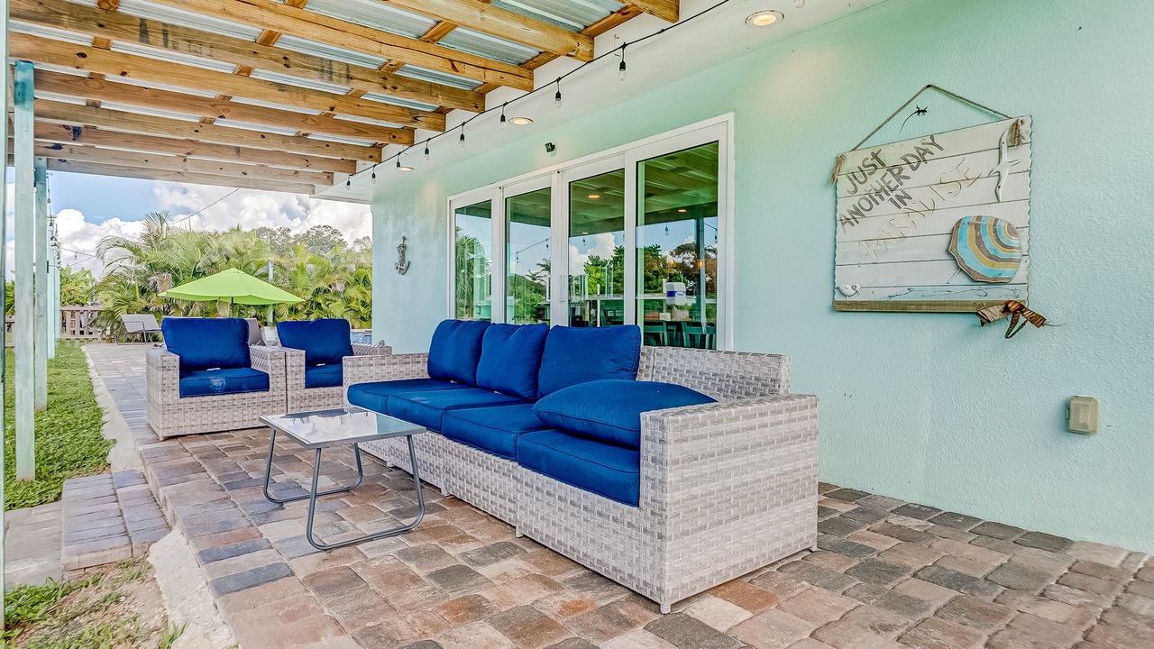 Photo of Patio Balcony in Cocoa Isles
