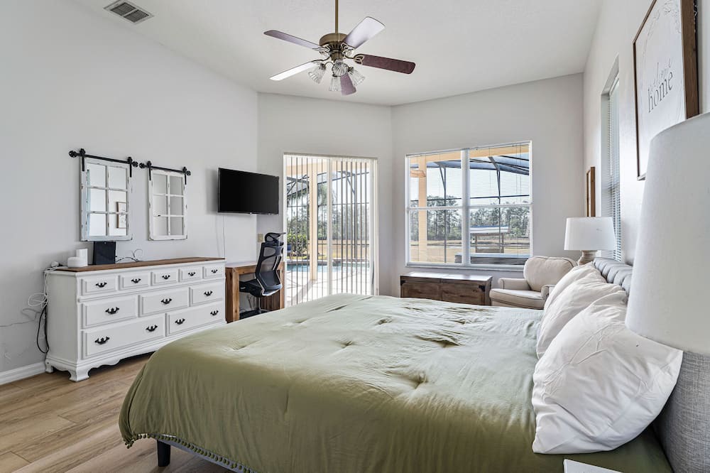 Photo of Bedroom in Wedgefield