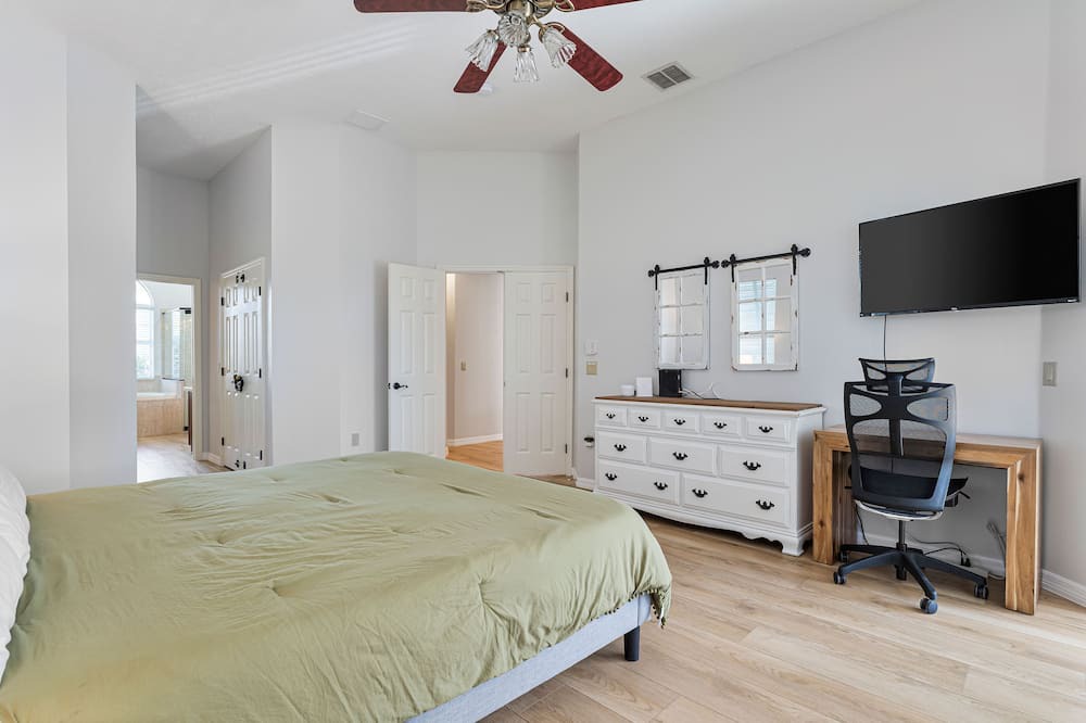 Photo of Bedroom in Wedgefield