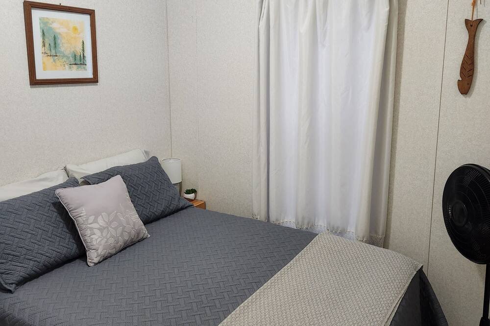 Photo of Bedroom in Salt Springs