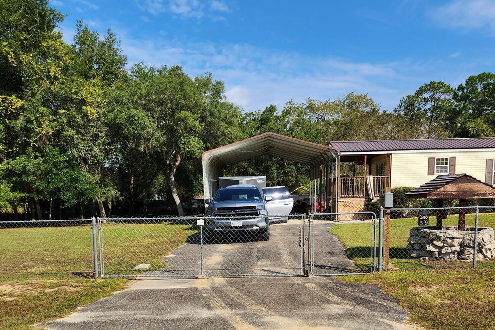 Photo of Outdoor in Salt Springs