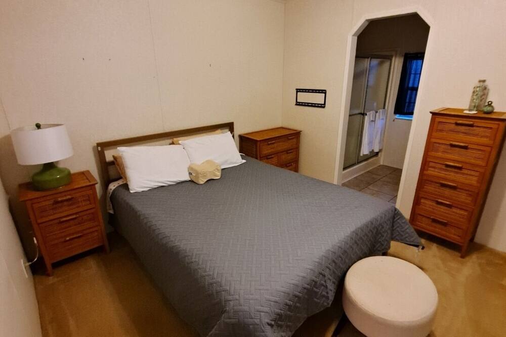 Photo of Bedroom in Salt Springs