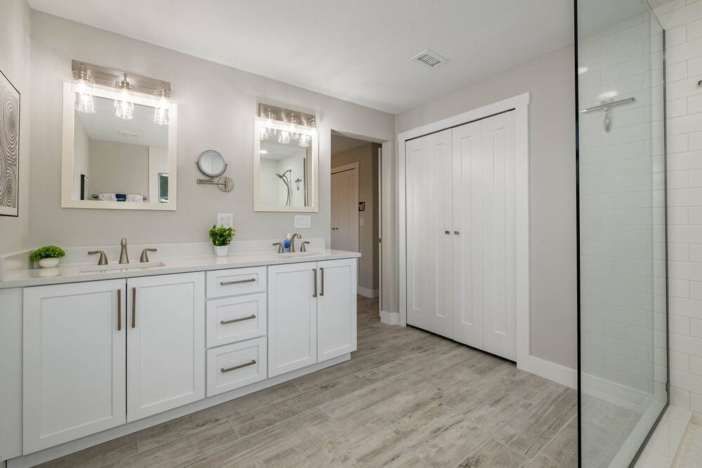 Photo of Bathroom in Cocoa Isles