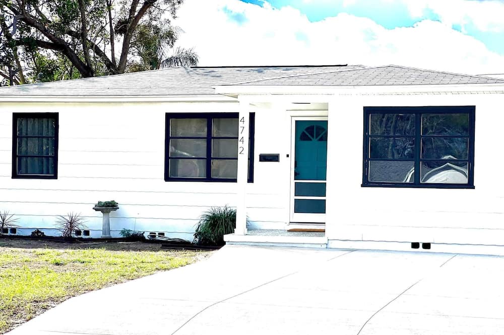 Photo of Outdoor in Disston Heights