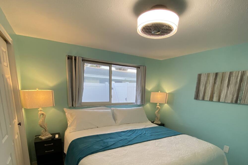 Photo of Bedroom in Ilexhurst